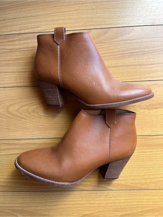 Madewell Shoes - Madewell Billie Boot size 7